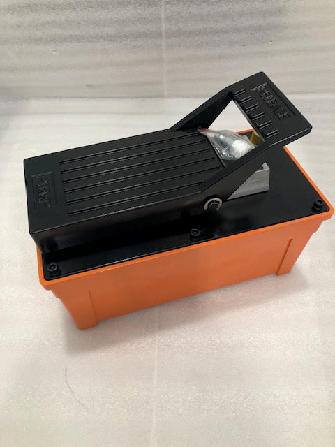 hydraulic foot pedal pump TMG-1500PML-38 Hydraulic Foot Pedal Pump — TMG-Parts-US